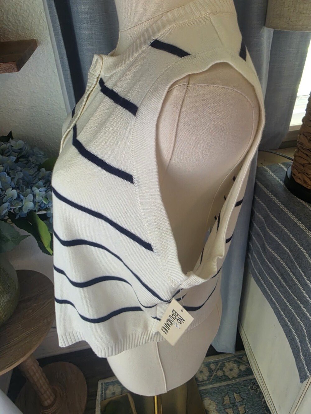 NWT Striped Vest Top - Picture 3 of 5
